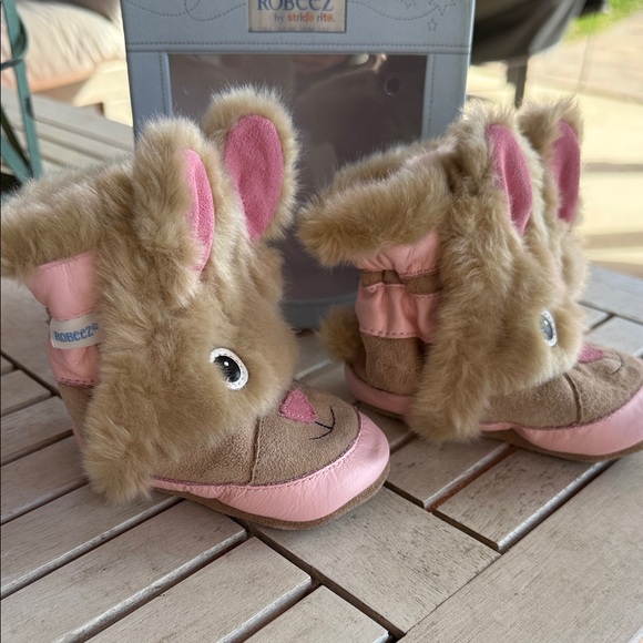 Robeez Furry Bunny Slippers - Picture 2 of 9